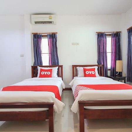 Oyo 75373 Chamil House Hotel Nai Harn Екстериор снимка