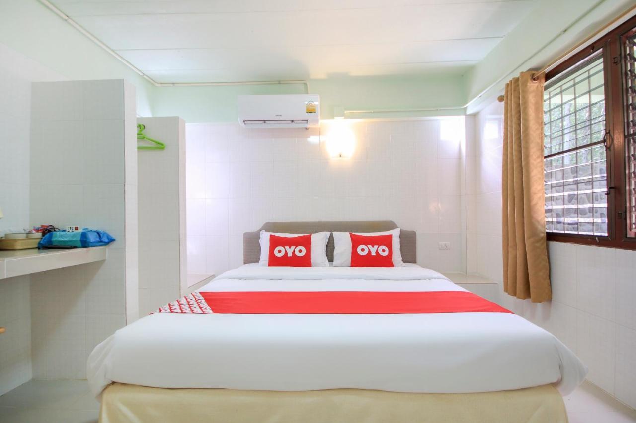 Oyo 75373 Chamil House Hotel Nai Harn Екстериор снимка