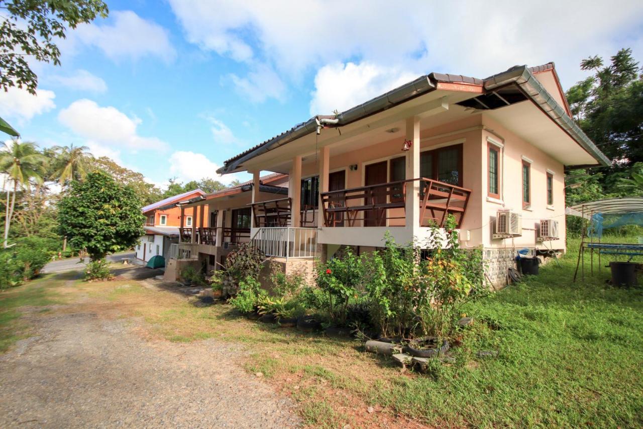 Oyo 75373 Chamil House Hotel Nai Harn Екстериор снимка
