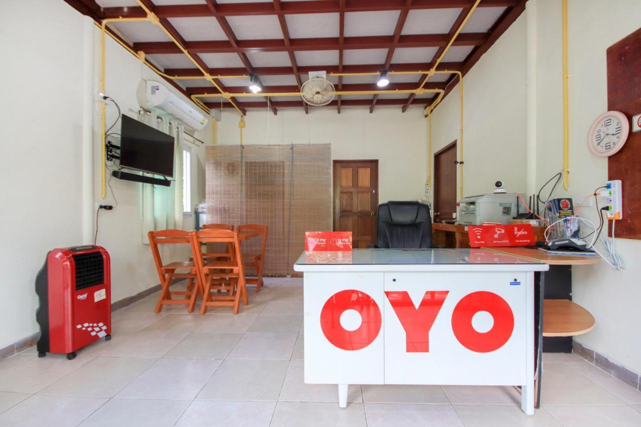 Oyo 75373 Chamil House Hotel Nai Harn Екстериор снимка